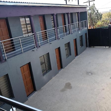 Fgm Guesthouse 2 Alberton Oda fotoğraf