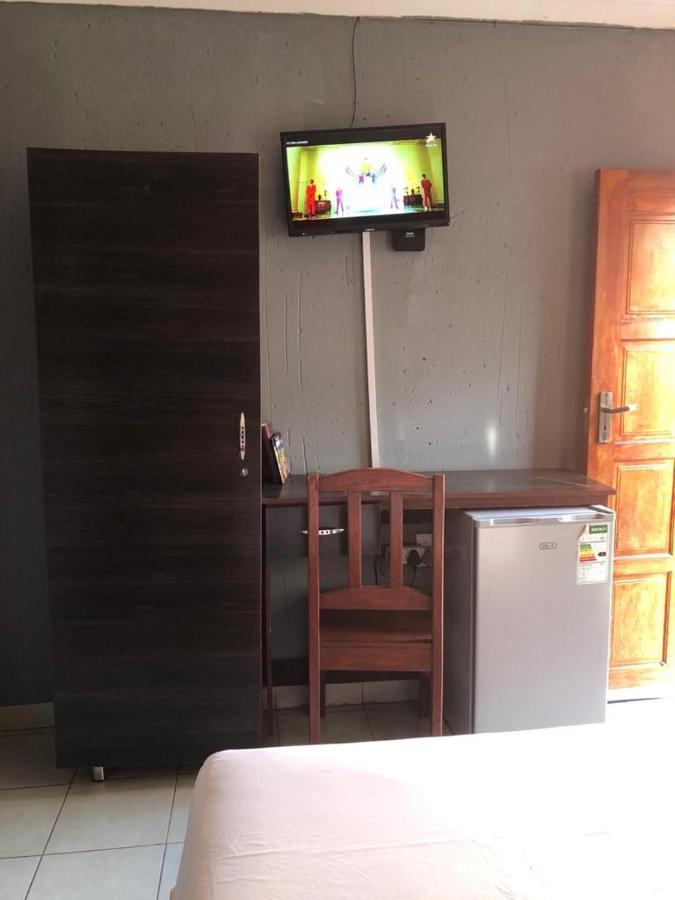 Fgm Guesthouse 2 Alberton Dış mekan fotoğraf